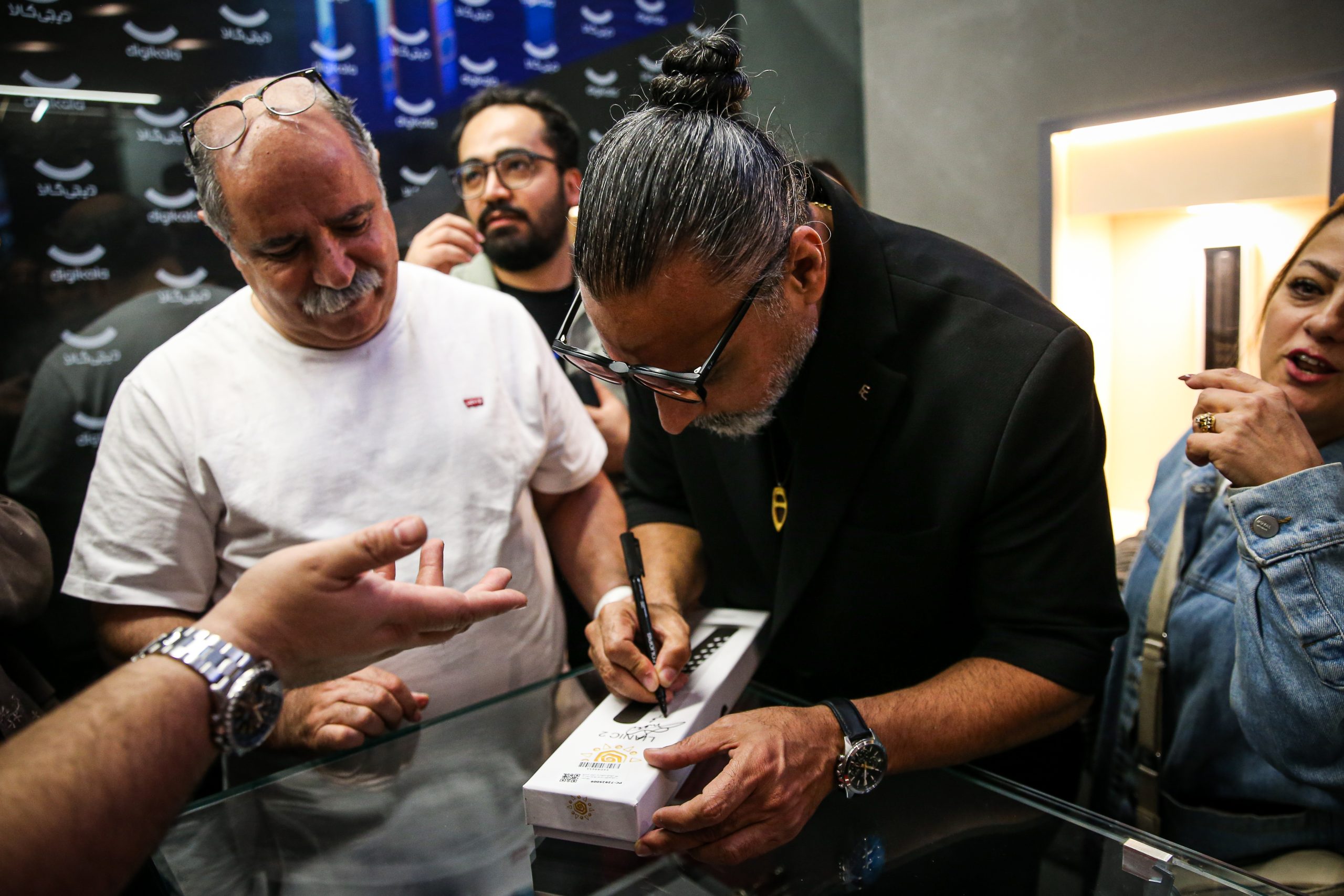 ساز لیانیک و اجرا محسن شریفیان